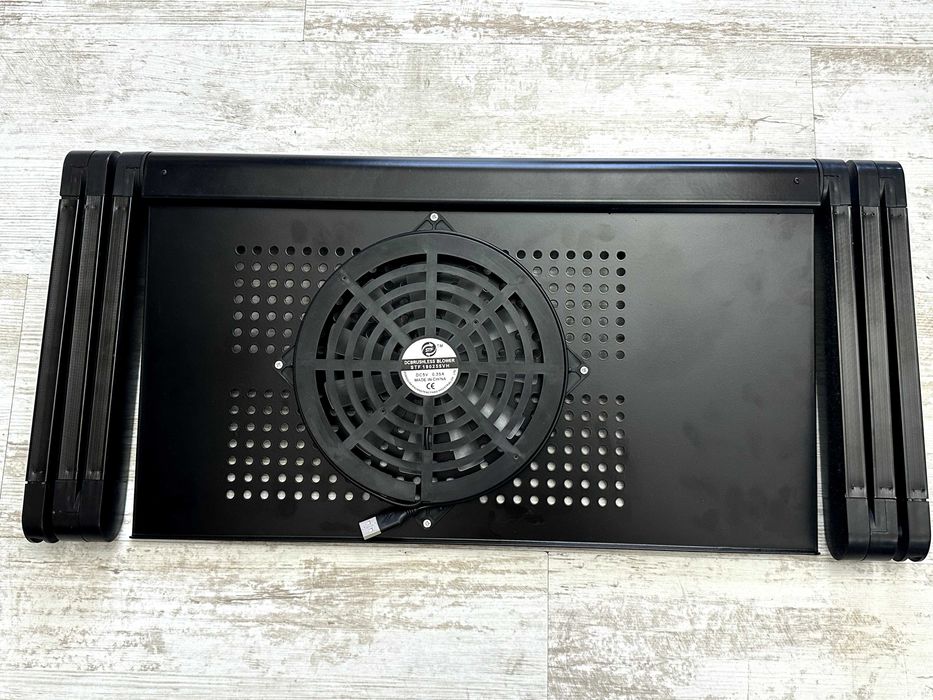 Поставка за лаптоп с регулируема височина, USB, охлаждаща