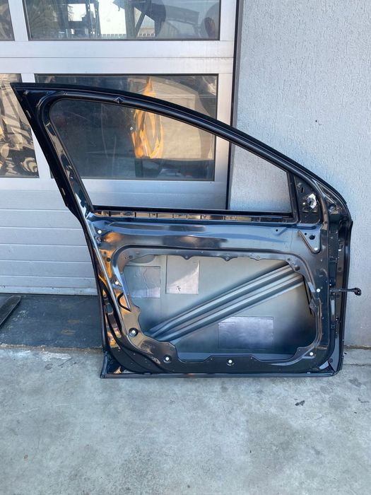 Usa stanga fata Volvo XC60 2010-2017 31297127 31457126