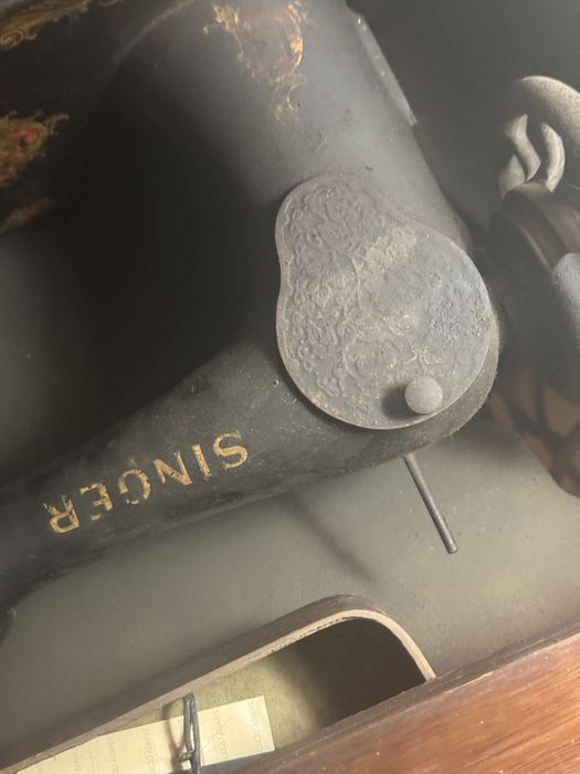 Masina cusut Singer , f veche