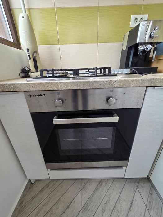 Proprietar vand  apartament 2 camere  Residence Militari