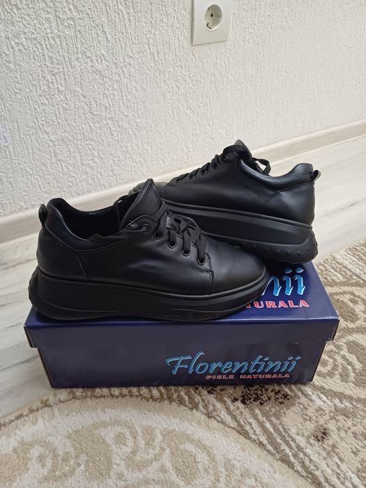 Pantofi cu siret mar 37