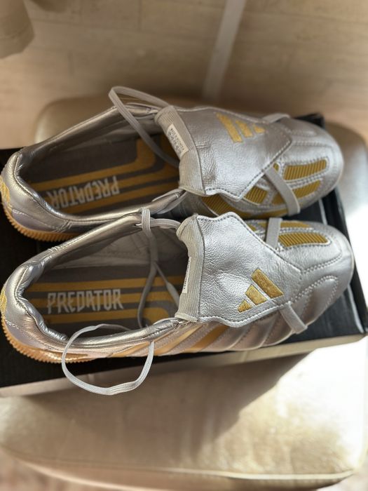 Продам обувь для футбола
