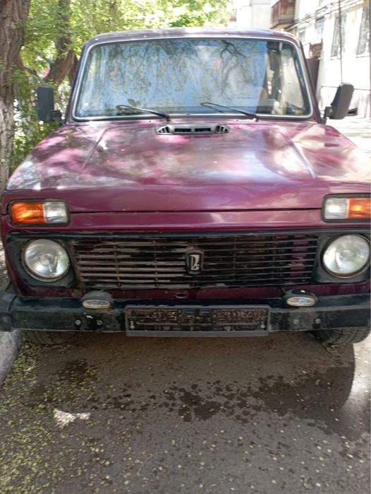 Продам автомобиль Нива 1999 года