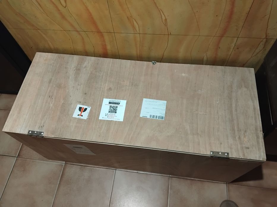 Чисто нова машина за понички