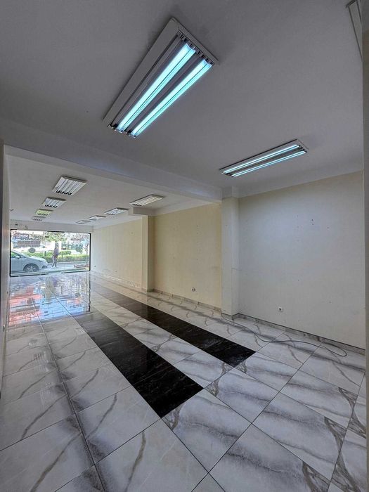 Дава се под наем Магазин в Поморие - 75 кв.м за 4080 € - Снимка #2