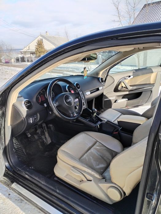 Vând Audi A3 S line