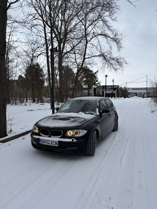 Vând BMW 118d (2009)