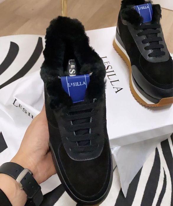 Зимние кроссовки LeSILLA