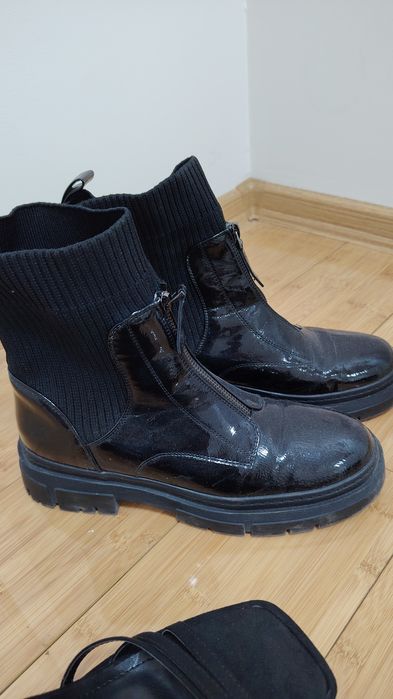 Нови и малко носени обувки 39/38