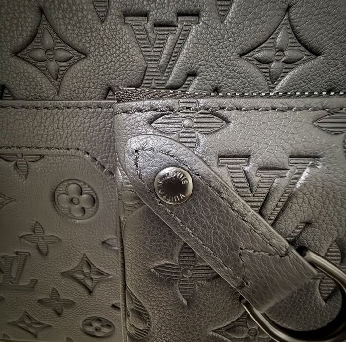 Сумка на плечо Louis Vuitton