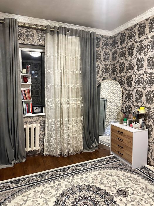 Sheriklika kvartira 3 honali 4qiz kerak Oqiydigan, ishlidigan Sergeli