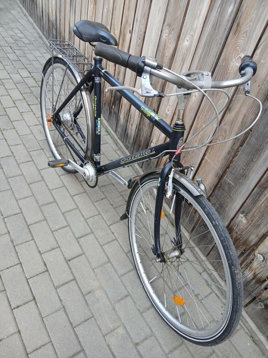 Bicicleta barbati roti pe 28