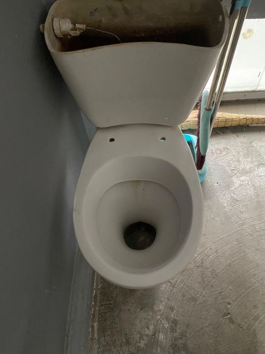 Унитаз продам б/у