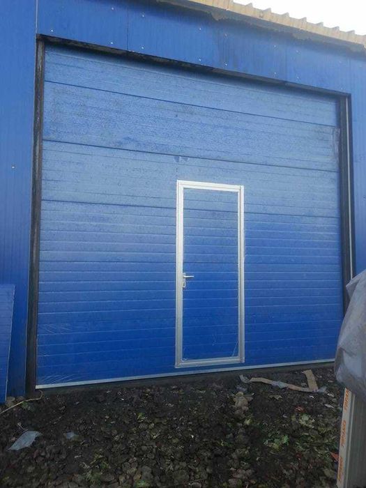 usi de garaj sectionale direct din fabrica