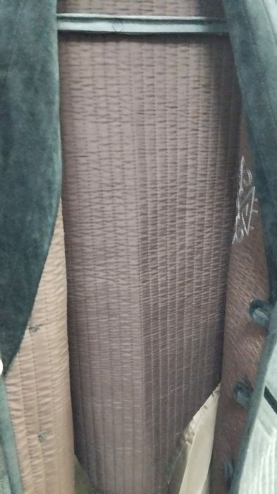 Продаю шапан в отличном состоянии