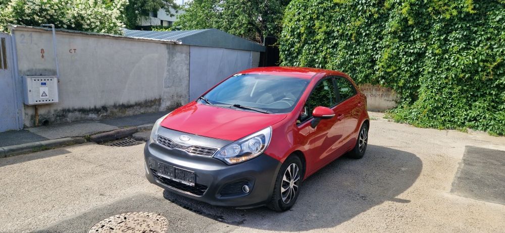Kia Rio 1.3 Benzina //an.2013 euro5 //  2290e