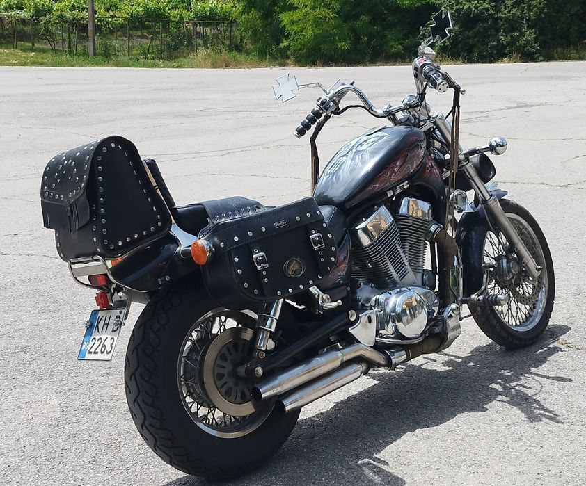 Сузуки Интрудер 1400 кубика 5 скорости