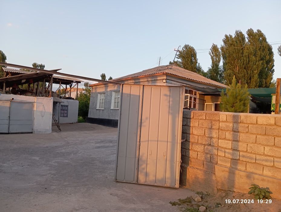 Уй сотилади,20 сотих! Булип хам сотаман,5 ёки 6 сотихдан!