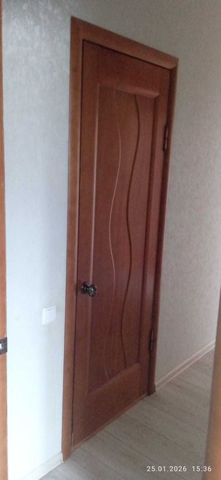 Продам межкомнатные двери б/у
