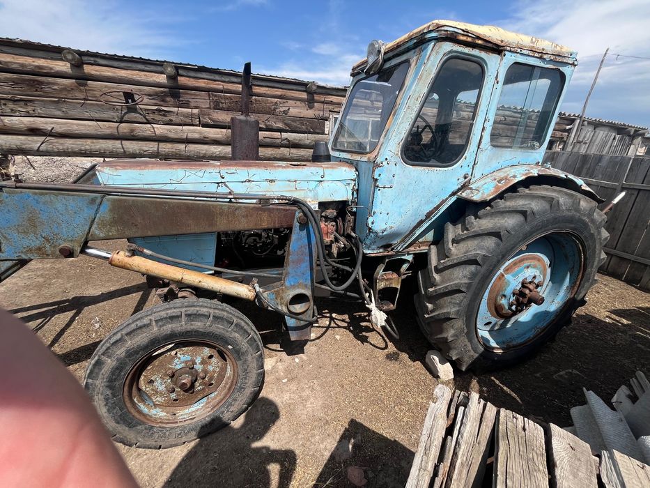 Продается трактор