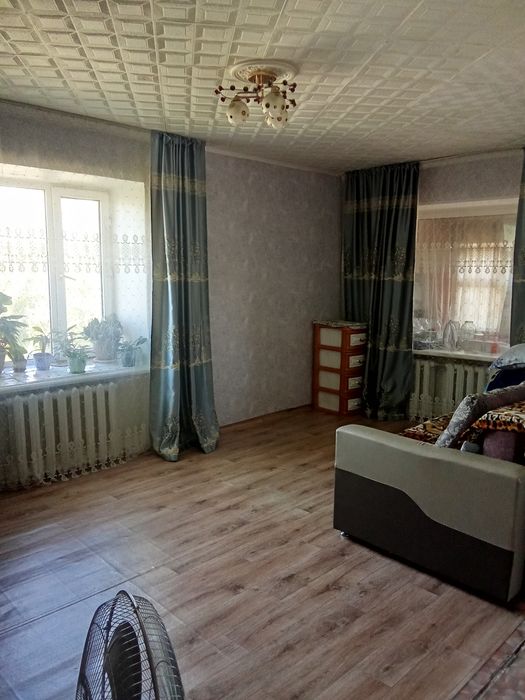 Продам квартиру Город Курчатов.