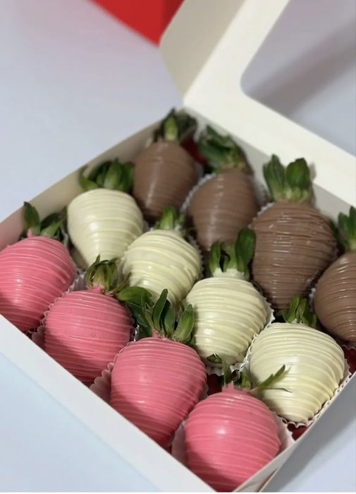 Клубника в шоколаде ,