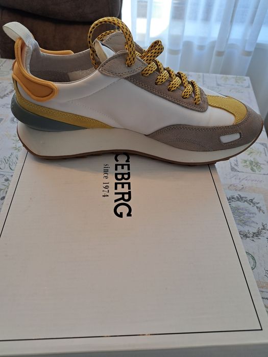 Sneaker iceberg originali