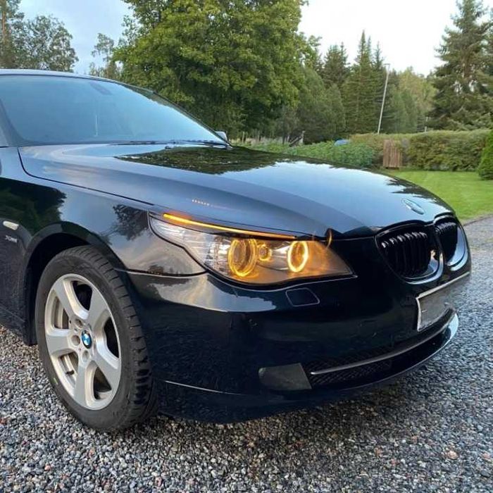 Set 2 Pleoape Faruri Far BMW Seria 5 E60 E61, 2003-2010, Negru Lucios