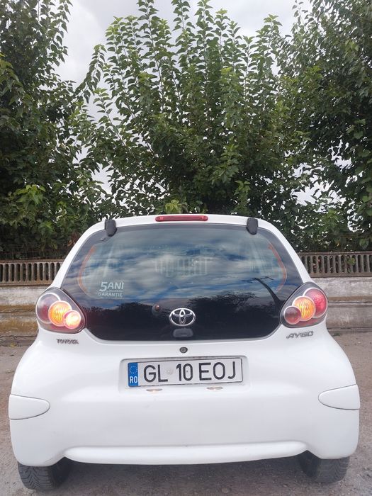 Faruri Toyota Aygo 2010