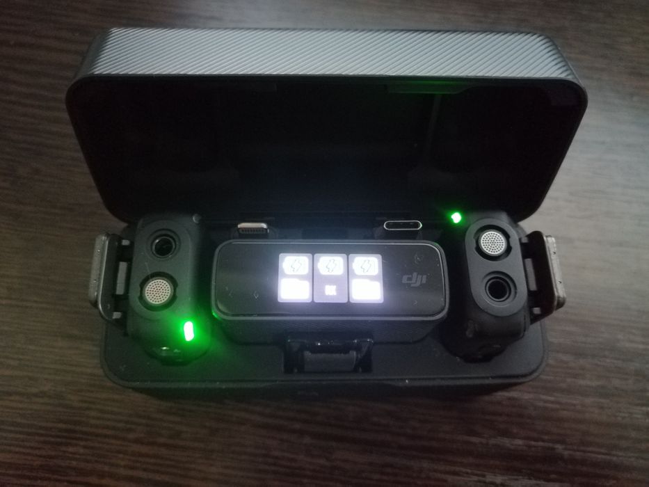 Радиоприемник DJI Mic Charging Case