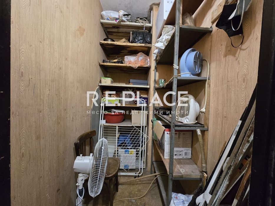 Продава се Двустаен апартамент в Варна, Възраждане 2 - 70 кв.м за 838 €/кв.м - Снимка #12