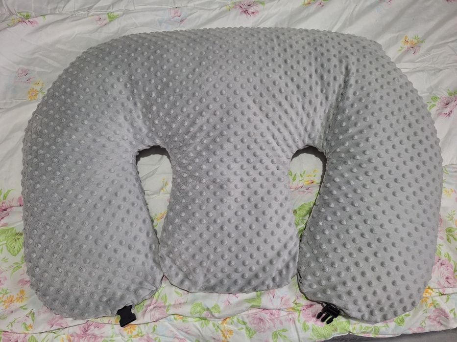 Възглавница за близнаци