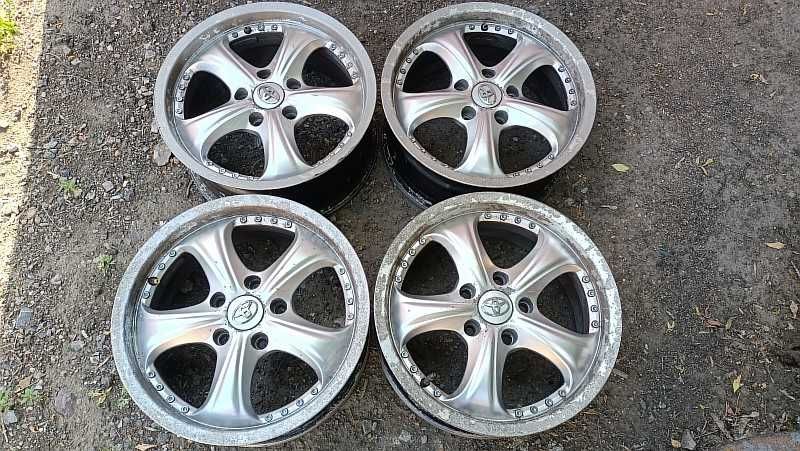 Продам легкосплавные диски