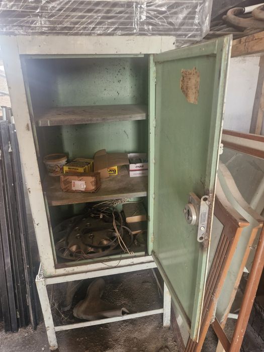 Сейф в отличном состоянии