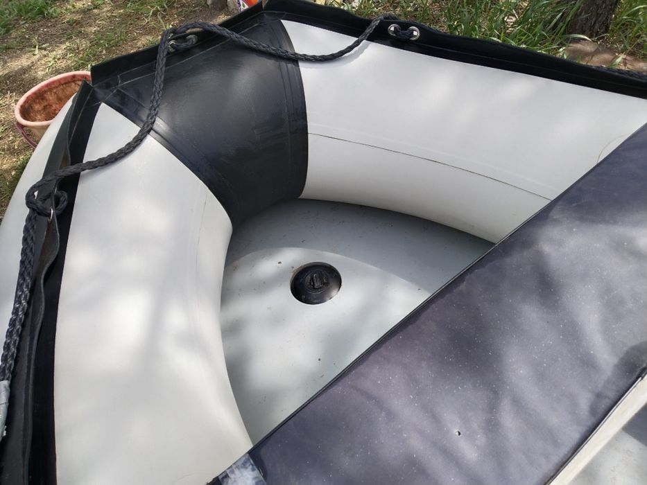 Продам лодку ПХВ