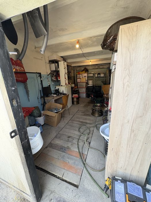 Гараж 1,500.000 тенге с подвалом