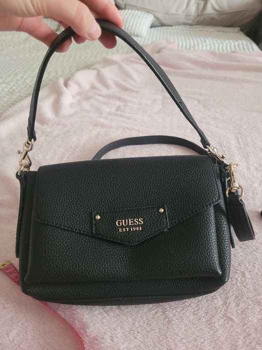 Чанта Guess, идеално състояние