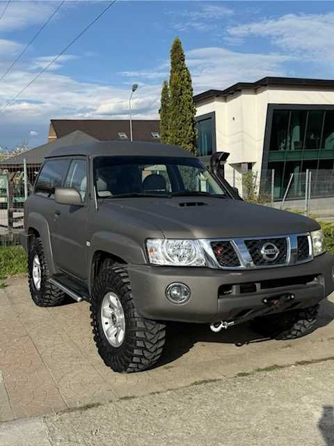 Nissan Patrol Y61- 2007- facelift - 2 usi 4X4