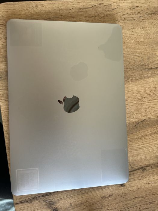 Macbook air m1 16/256gb