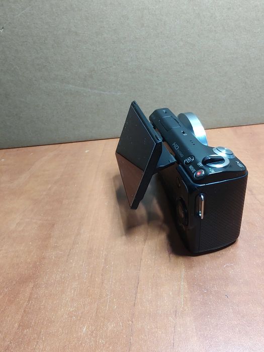 Aparat foto Sony NEX-5N 16.1MP acumulator si incarcator BODY