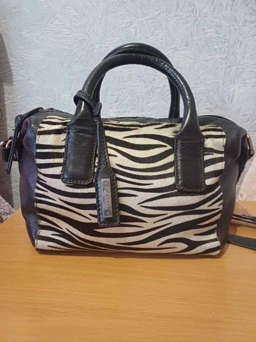 Небольшая сумочка,кожа!