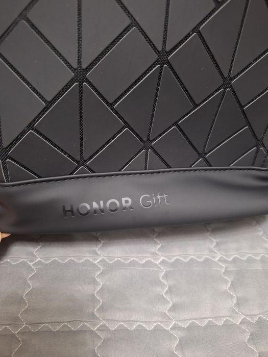 Новый Рюкзак от Honor