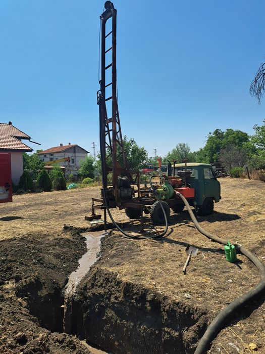 Сондажи за вода с малка мобилна сонда