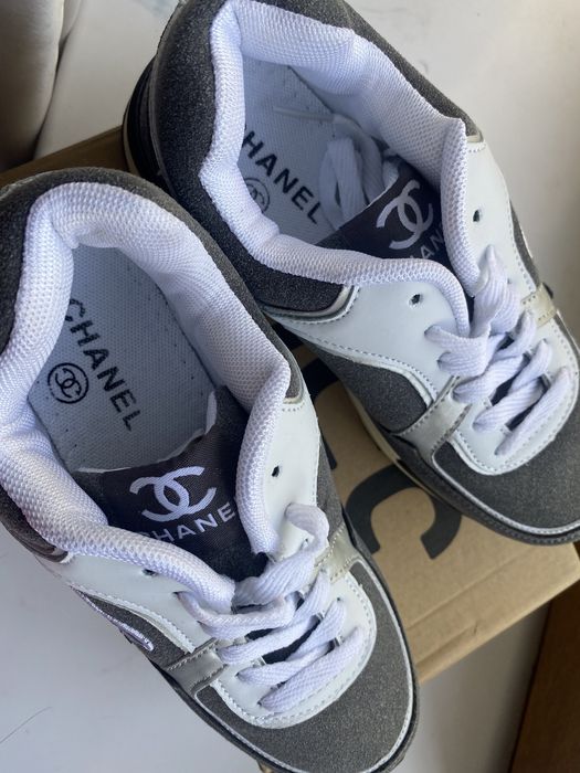 Кроссовки новые шанельки