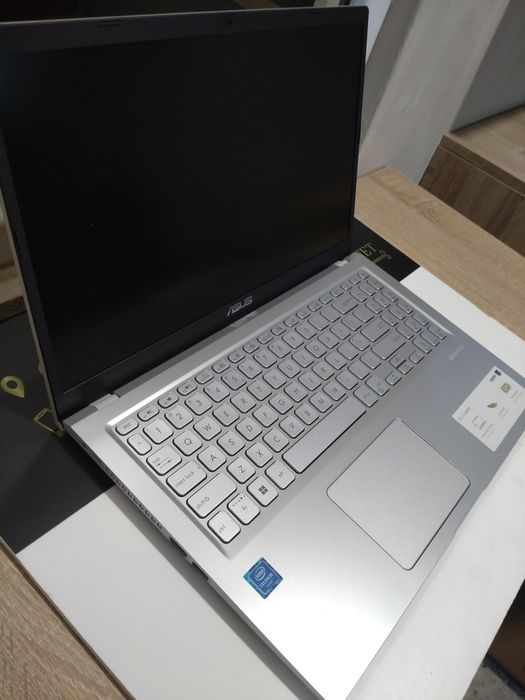 Laptop Asus A516MA