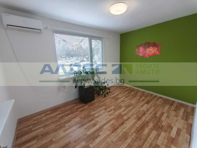 Дава се под наем Офис в София, Стрелбище - 55 кв.м за 548.25 € - Снимка #3