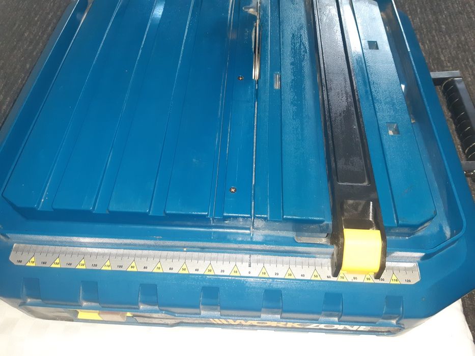 Mașina electrica tăiat faianta