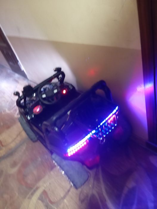 Электро автомобиль детский