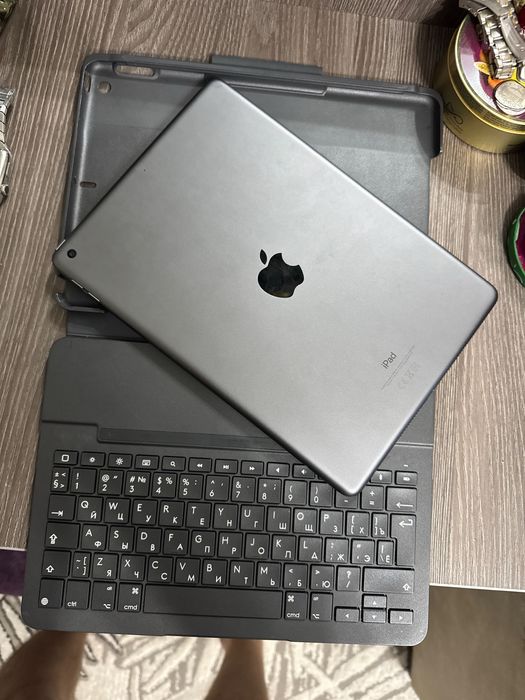 Продам ipad 9 го поколения 64gb WI-Fi