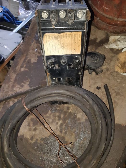 Продаю автомат электрический